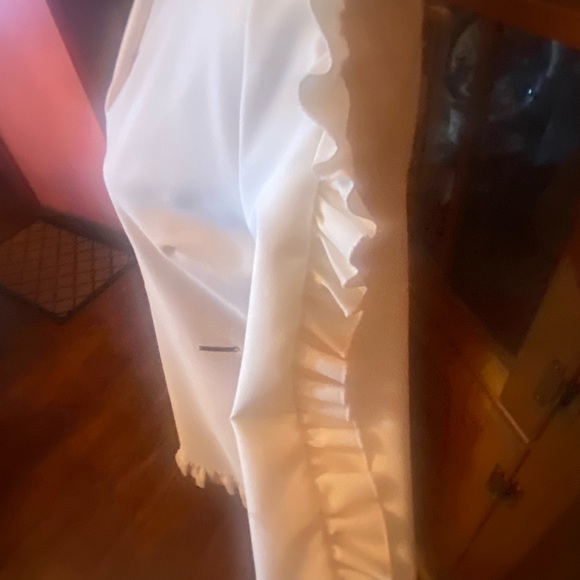 Dress - Picture 3 of 8